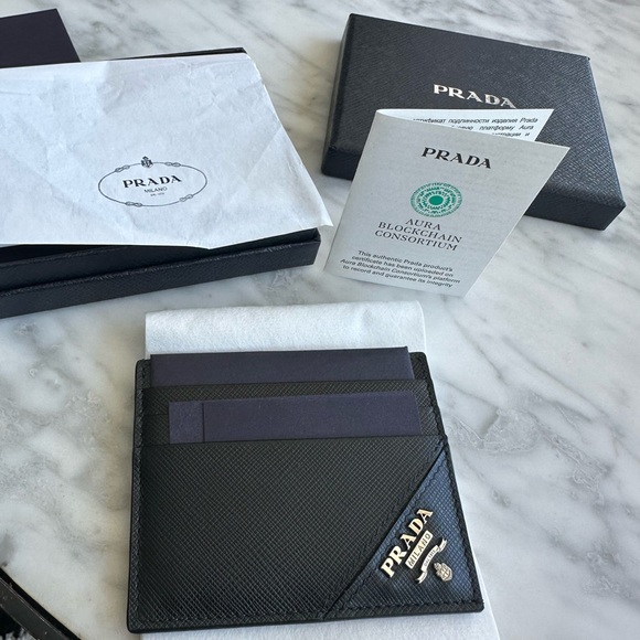Prada Men’s Wallet - Brand New - Picture 1 of 4